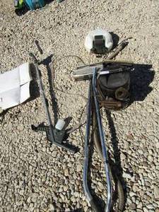lot 26 image: Rainbow vacuum carpet cleaner all pieces included