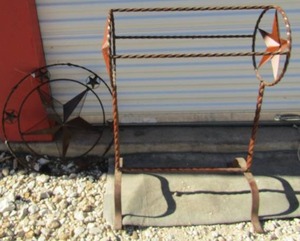 lot 187 image: Star metal towelblanket quilt rack 362513, also outdoor metal star wall art, 24 diameter