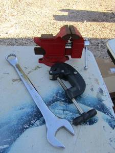 lot 200 image: 3 12 table vice clamp, BC 58 clamp, Olympia 1 14 wrench,