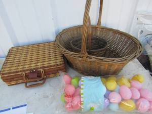 lot 274 image: 2 Handled wicker basket baskets, new pack of easter eggs, wicker picnic basket empty