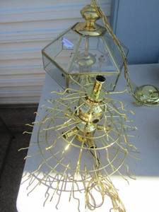 lot 26 image: 2 gold hanging chandeliers
