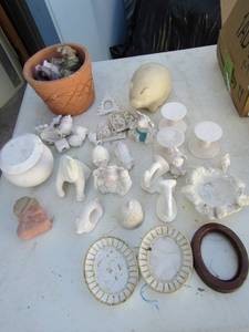 lot 86 image: ceramic finished pieces, soap dishes, duck trinket, dinosaurs, turkey napkin holders, pigs, ducks, pound, and more