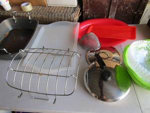 lot 136 image: kitchen lot includes, cook ware, plastic bowls, metal rack, roasting pan no lid