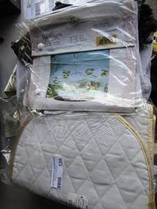 lot 138 image: place mats and table cloths some new