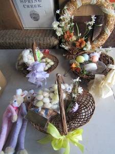 lot 151 image: 2 easter wreaths, plastic dcor eggs, 2 wicker baskets and some bunnies