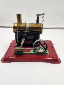 lot 11 image: Vintage Mamod Steam Engine Toy - Made in England