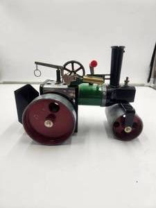 lot 26 image: Vintage Mamod Steam Roller Engine Toy - Made in England