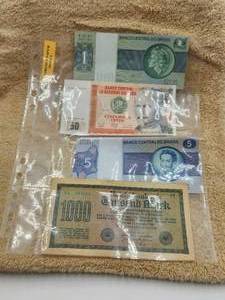 lot 103 image: Selection of Foreign Paper money
