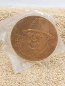 lot 181 image: Byron Nelson Medal-Medallion