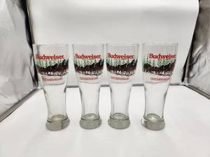 lot 42 image: Set of 4 Budweiser Clydesdales tall beer glasses