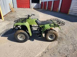 lot 158 image: Green 4-wheeler - no engine