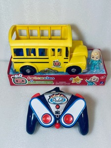 lot 2 image: Lot of 2 - New CoComelon Musical Yellow School Bus & Classic Arcade Pinball Plug & Play