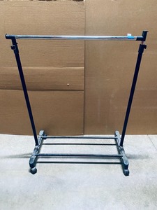 lot 29 image: Small Clothes Rack Black & Chrome