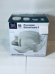 lot 59 image: New Salt 16 Piece Porcelain Dinnerware Set, SOFT Square, White