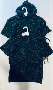 lot 62 image: Lot of 2 - New Art Class Boys Short Sleeve Hoodie Sweatshirt, Black - Size Medium (810)