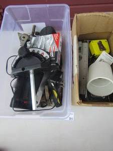 lot 91 image: Misc. items such as small levels, tape measure, staples, screw drivers, blades and more