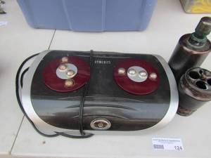 lot 124 image: Homedics foot massager, bath soap disencer tooth brush holder