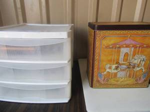 lot 167 image: 3 drawer storage container, carousel horse tin can, white cutting board