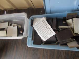 lot 179 image: small plastic tote of business card magnetic backs all new