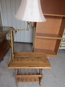 lot 240 image: Light brown wood floor lamop table with shade good condition, 551423