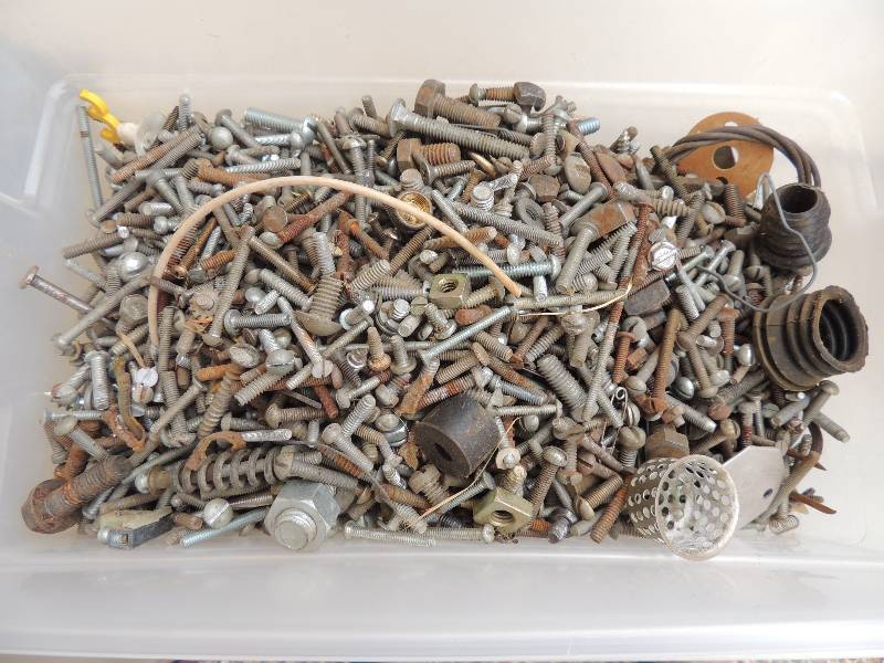 lot 118 image: TOOLS