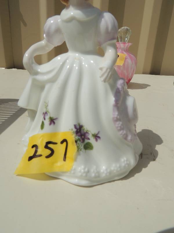 lot 257 image: Royal Dalton Dolls