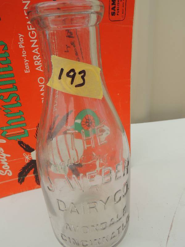 lot 193 image: COLLECTABLE