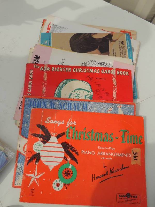 lot 195 image: MUSIC