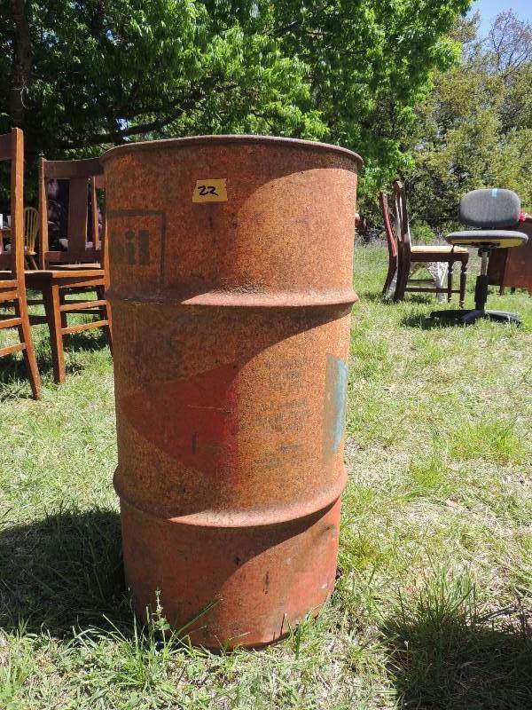 lot 22 image: COLLECTABLE
