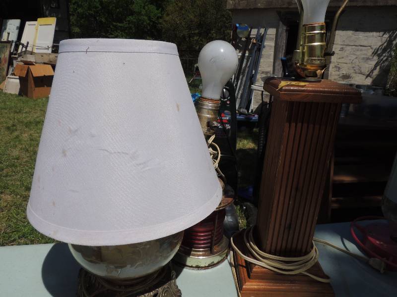 lot 45 image: LAMPS