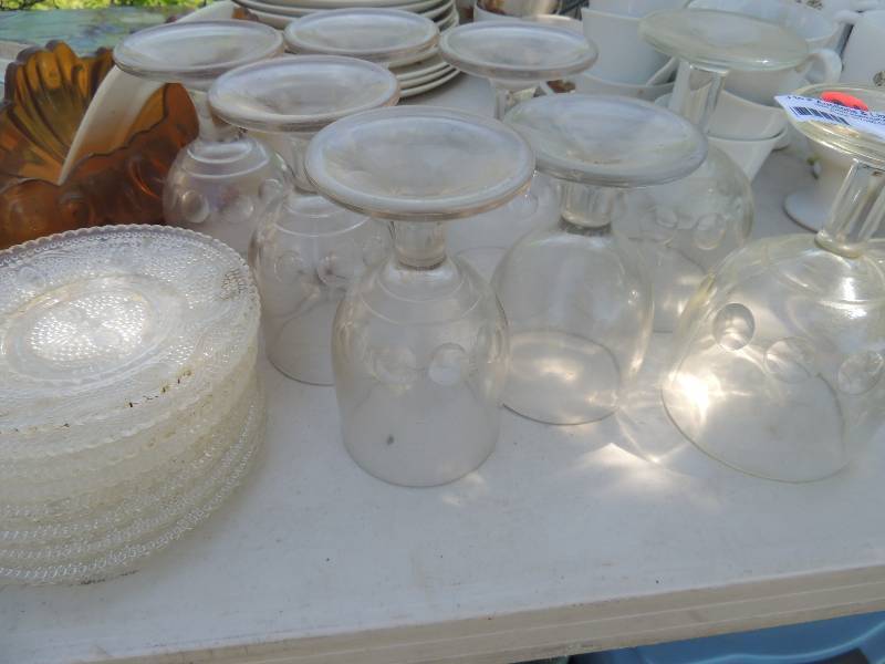 lot 295 image: HOUSEWARE