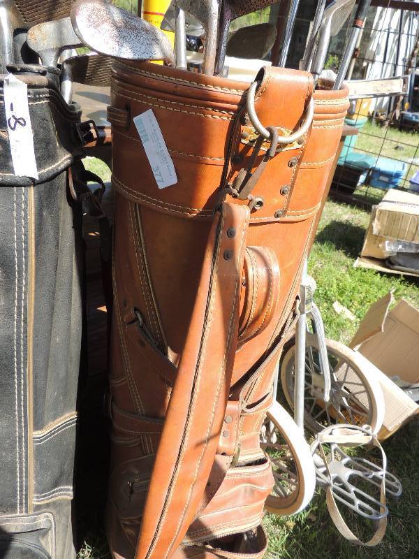 lot 377 image: GOLF