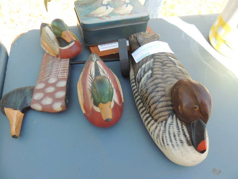 lot 368 image: DECORE