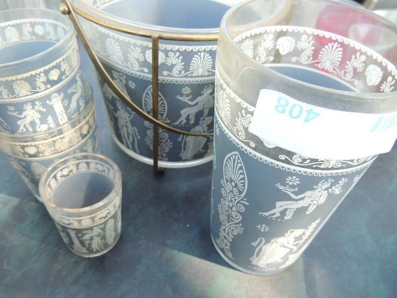 lot 408 image: HOUSEWARE