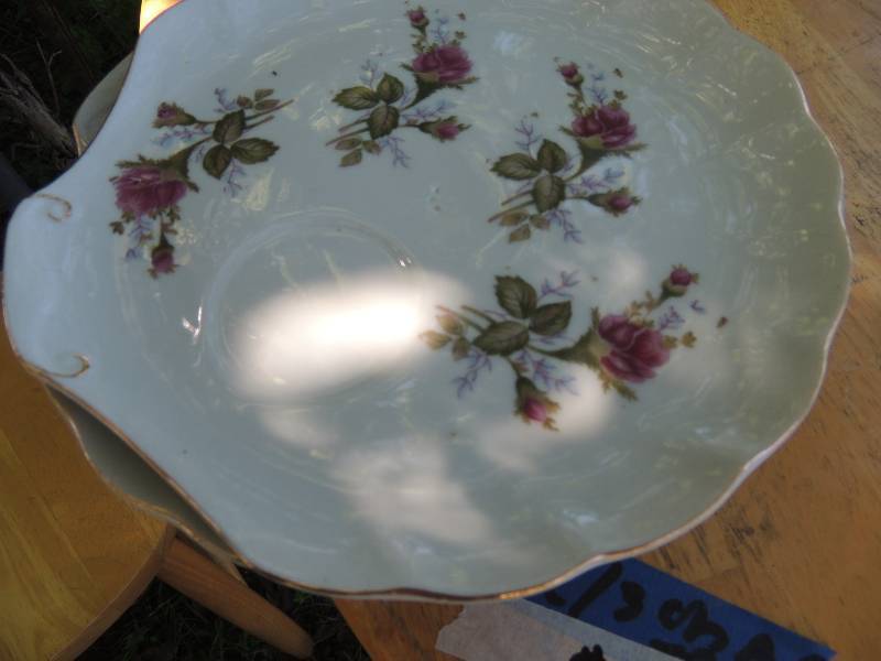 lot 438 image: HOUSEWARE