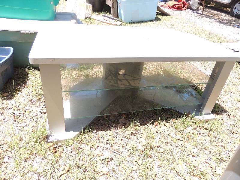 lot 388 image: FURNITURE