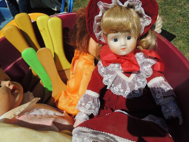 lot 506 image: TOYS