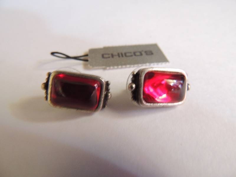 lot 312 image: JEWELRY