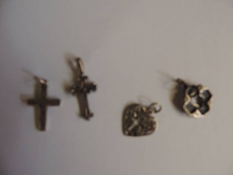 lot 313 image: JEWELRY
