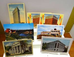 lot 14 image: VINTAGE POST CARDS AS SHOWN