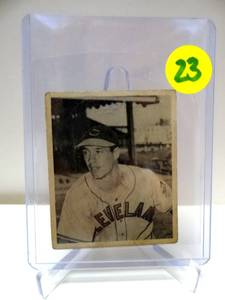 lot 23 image: VINTAGE 1948 Bowman #5 Bob Feller Cleveland Indians HOF $$