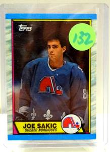 lot 132 image: ROOKIE CARD - Joe Sakic 1989-90 Topps Hockey RC Rookie #113 Quebec Nordiques