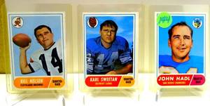 lot 144 image: VINTAGE QB LOT - 1968 Topps Bill Nelsen Cleveland Browns #189, #217 Karl Sweetan Detroit Lions, & 1968 Topps Football #63 - John Hadl, San Diego Chargers