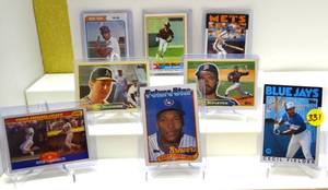 lot 331 image: SPORT CARD ASSORTMENT - INCLUDES ROOKIES OF GARY SHEFFIELD & CECIL FIELDER