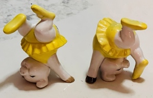 lot 74 image: 1979 Fitz and Floyd Hand Painted Tumbling Ballerina Pigs