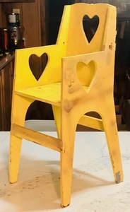lot 85 image: Vintage Yellow Doll High Chair