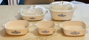 lot 88 image: Five Piece Set of Corning Ware Blue Cornflower Casserole Dishes (See Numbers in Photos) 5 x Money