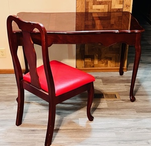lot 100 image: Beautiful Wooden DeskTable W Accompanying Chair