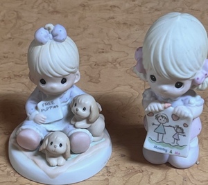 lot 117 image: 1996 Precious Moments Figurine God Loveth A Cheerful Giver # 272477 &amp 2003 Mommy And Me #115901