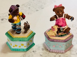 lot 165 image: Heritage House Inc. Playful Teddy Bears Schools Out &amp All Tangled Up TrinketMusic Boxes